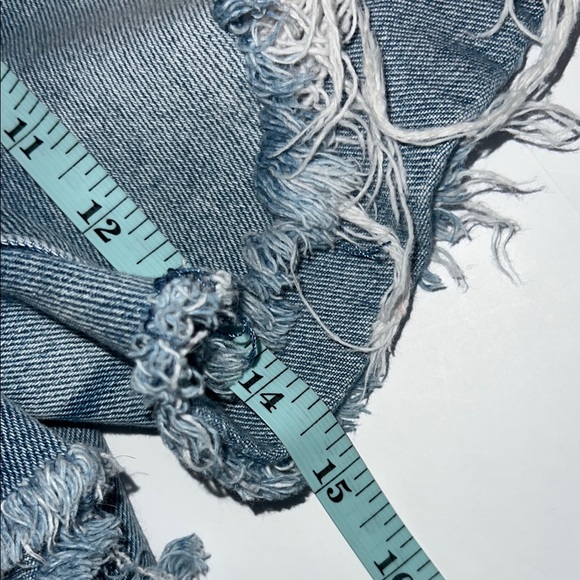 Women’s Fashion Nova Light Blue Distressed Jean Shorts - Picture 6 of 8